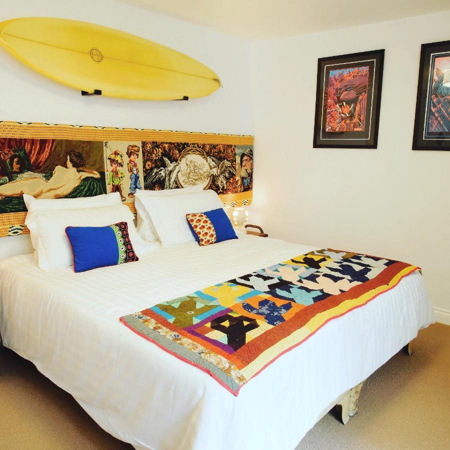 Paramount Apartments Ilfracombe, Arty Seaside Holiday Apartments Bagian luar foto