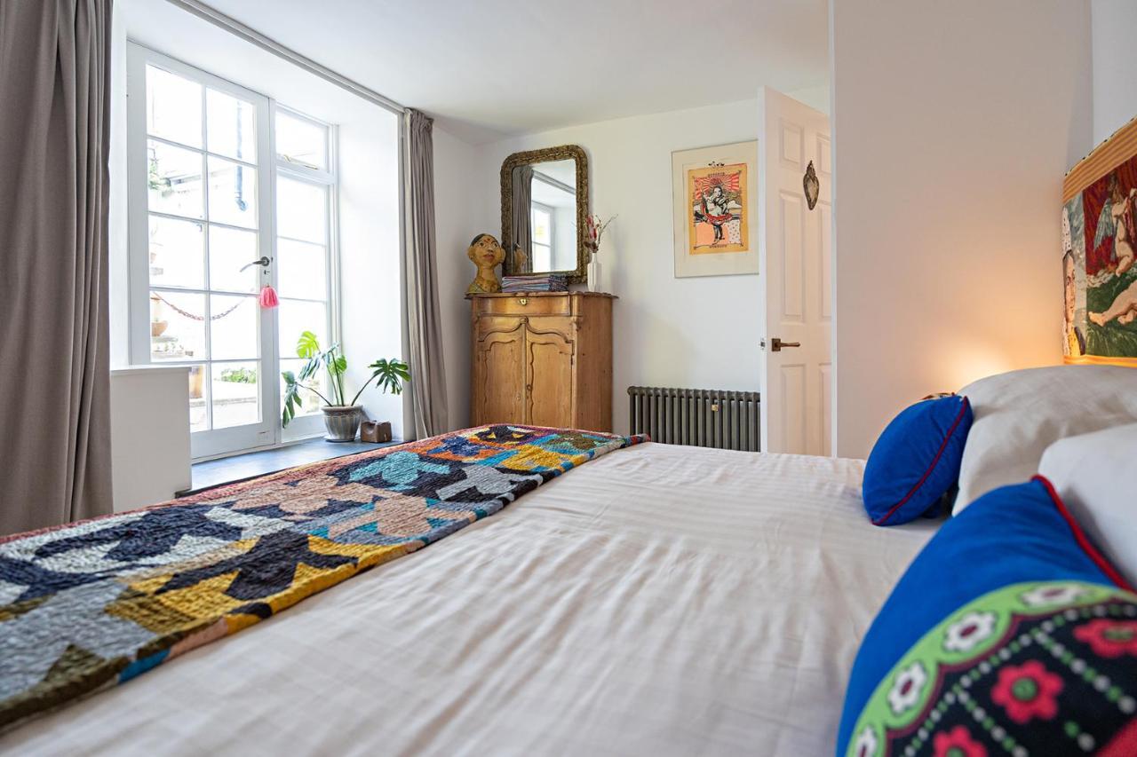 Paramount Apartments Ilfracombe, Arty Seaside Holiday Apartments Bagian luar foto
